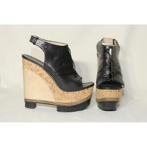 CoSTUME NATIONAL black leather platform wedge sandals cork platform base sz 37